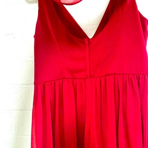 David’s Bridal Women’s Red Short Tank Mesh w/Cowl Neck Bridesmaid Dress - Picture 3 of 4